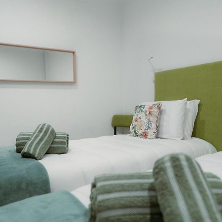 Douro Garden & Rooftop - Authentic Portuguese Guesthouse Vila Nova de Gaia Esterno foto