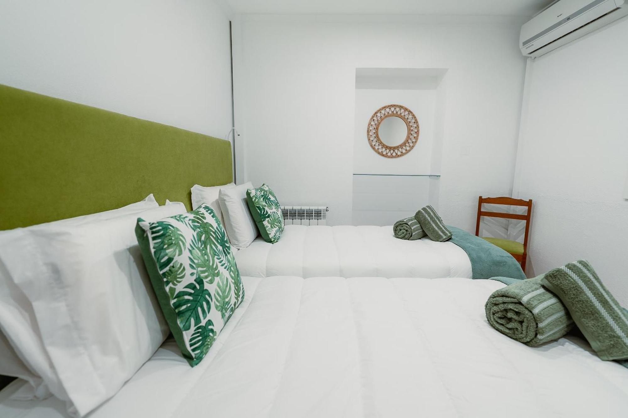 Douro Garden & Rooftop - Authentic Portuguese Guesthouse Vila Nova de Gaia Esterno foto